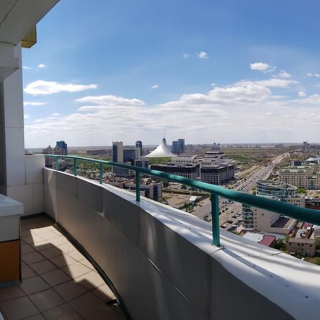 Apartment Lazurniy Akmola Esterno foto