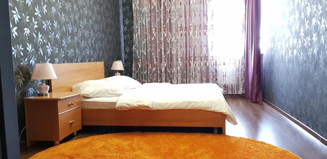 Apartment Lazurniy Akmola Esterno foto